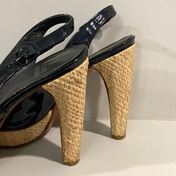 STUART Weitzman Black heels Size 7.5 patent leather peep toe - Picture 13 of 15